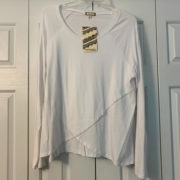 Eyeshadow- whitey top- size XL NEW - Picture 1 of 3